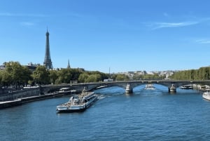 Paris - en liten grupp E-Scooter Tour i liten grupp med en lokal guide