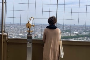 Główna atrakcja Paryża: Notre Dame, Luwr, wieża Eiffla i rejs