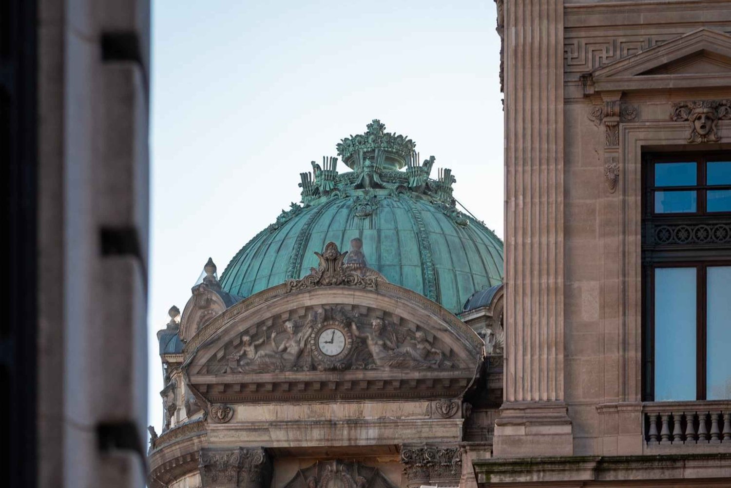 Paris: Haute Couture Walking Tour with a Local Guide