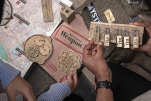 Paris: Treasure Hunt & Walking Tour 'Marie Curie's secret'