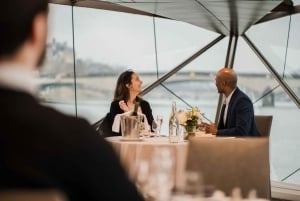 Parigi : Crociera con cena di San Valentino sulla Senna