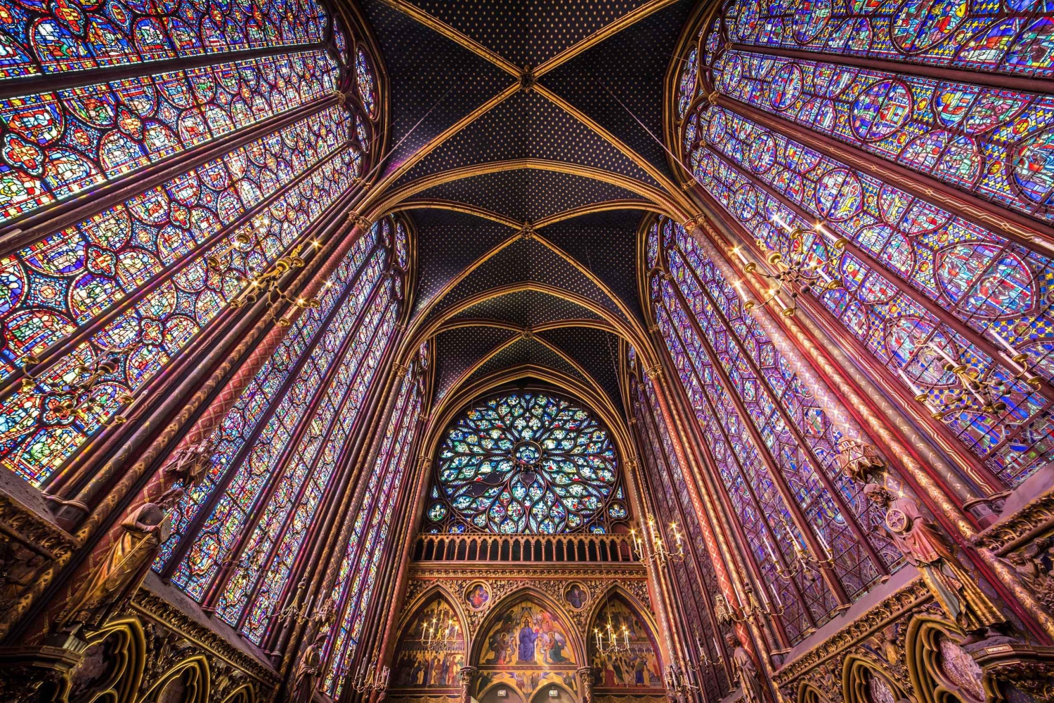 Paris: Walking Tour with Notre Dame or Ste-Chapelle Access