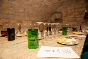 Paris: Aula magistral de degustação de vinhos e queijos perto da Torre Eiffel