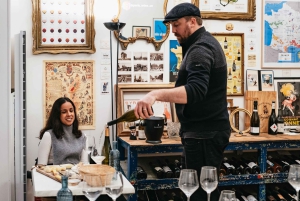 París: Cata de vinos con 6 vinos y tabla de quesos