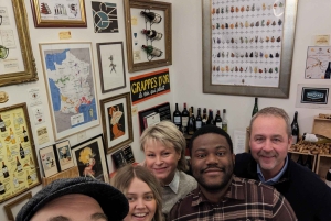 París: Cata de vinos con 6 vinos y tabla de quesos