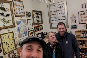 París: Cata de vinos con 6 vinos y tabla de quesos