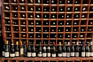 París: Cata de vinos con 6 vinos y tabla de quesos