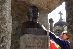 Père-Lachaise: storie e misteri raccontati da un attore