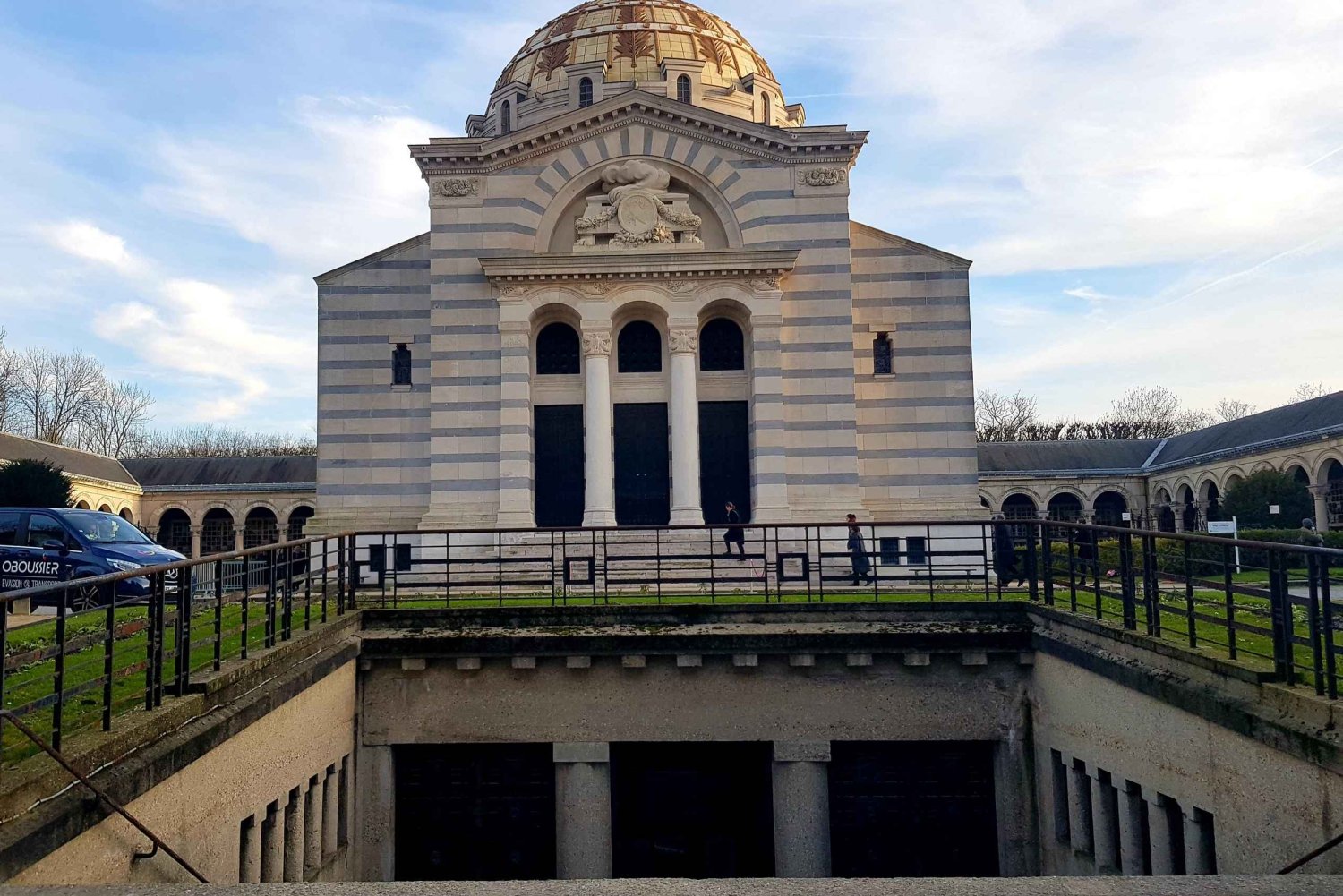 Père-Lachaise: historias y misterios contados por un actor.