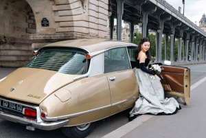 PHOTO Tour Paris: Luxury Photoshoot & Vintage Car Ride