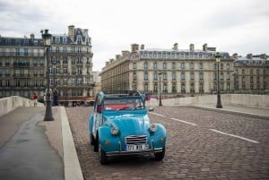 Private tour Paris little known in Citroën 2CV