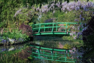 From Paris: Private Trip to Giverny, Monet's House & Museum