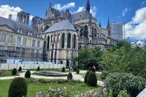 Excursión Privada de Medio Día al Champán Veuve Clicquot desde París