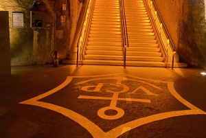 Excursión Privada de Medio Día al Champán Veuve Clicquot desde París