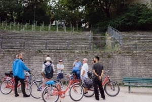 Secrets of Paris Bike Tour på engelsk eller hollandsk