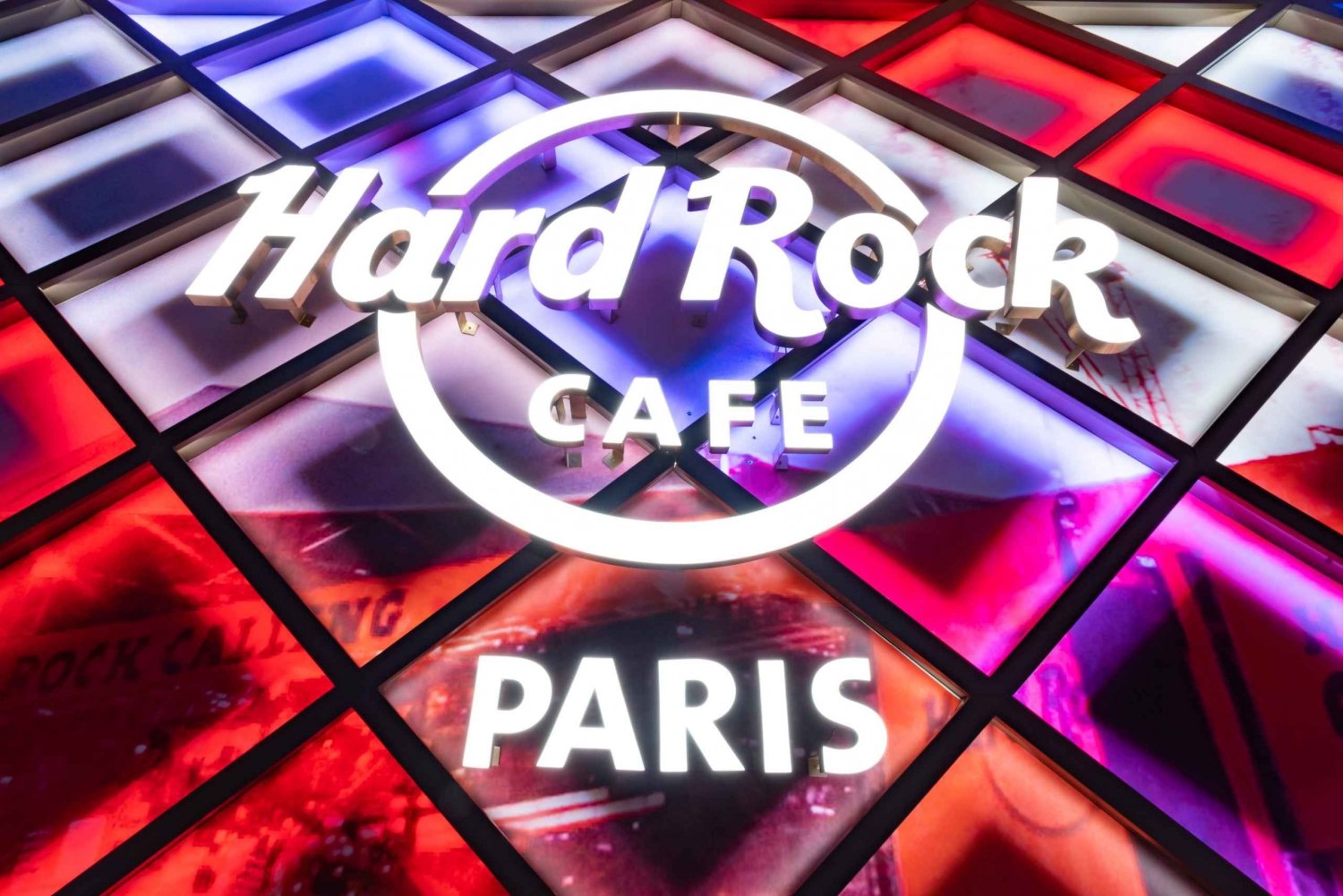 Paris: Hard Rock Cafe Dining Experience