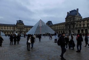 Visite du Louvre en coupe-file : La Joconde et les œuvres d'art emblématiques