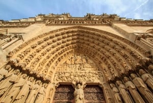 Passeio pela Catedral de Notre-Dame, Louvre e Paris sem filas