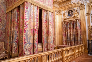 Gå förbi kön till Versailles slott och trädgårdstur med transfer