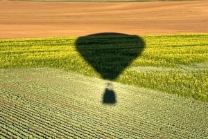 Syd for Paris: flyvning i varmluftballon