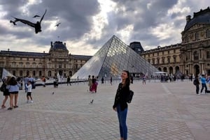 Swift Access: Mona Lisa and Louvre