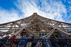 Taste of Paris: Private Gourmet Food Tour & Seine Cruise