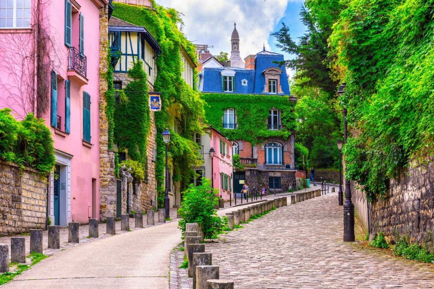 The heart of Paris: Montmartre and Historical Monuments