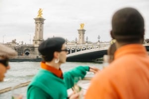 La croisière officielle Emily in Paris Champagne Seine
