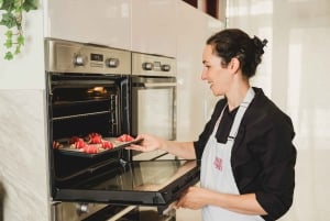 Der offizielle Croissant-Backkurs von Emily in Paris