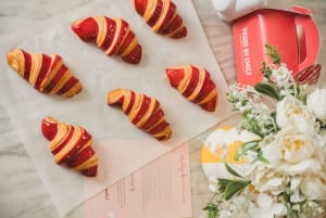 Der offizielle Croissant-Backkurs von Emily in Paris