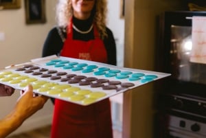 Il laboratorio di macarons ufficiale di Emily in Paris
