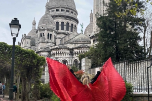 The voice of Montmartre is a must-see in Paris