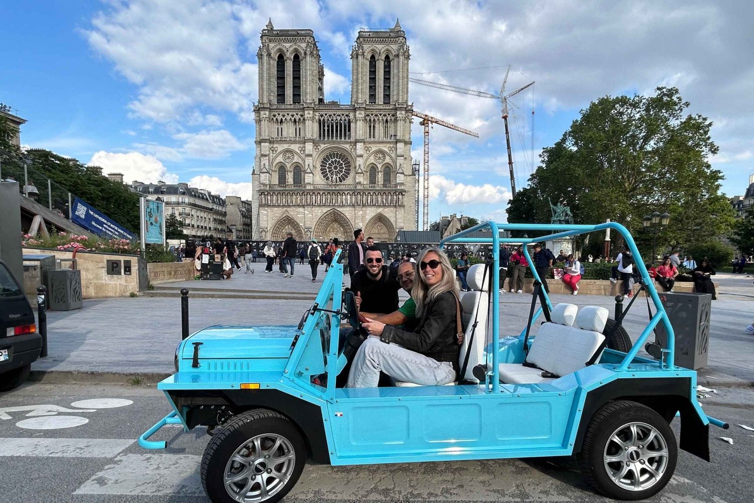 Paris Highlights : 2-hour Private Sightseeing Tour Golf Cart