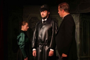 Théâtre à Paris : La cantatrice chauve (The Bald Soprano)