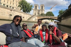 Parhaat yksityiset risteilyt Pariisissa samppanjalla ja muilla yllätyksillä