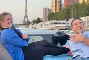 Parhaat yksityiset risteilyt Pariisissa samppanjalla ja muilla yllätyksillä