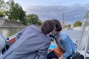 Parhaat yksityiset risteilyt Pariisissa samppanjalla ja muilla yllätyksillä