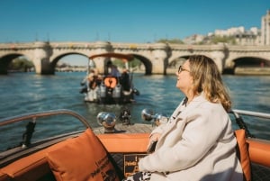 Parhaat yksityiset risteilyt Pariisissa samppanjalla ja muilla yllätyksillä