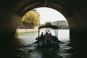 Parhaat yksityiset risteilyt Pariisissa samppanjalla ja muilla yllätyksillä