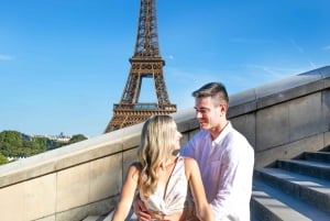 Paris: Photoshoot Around Eiffel Tower with 55 Edited Photos