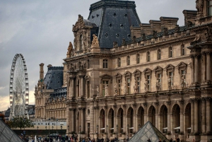 Unknown Paris: Walking Tour with an Expert Guide