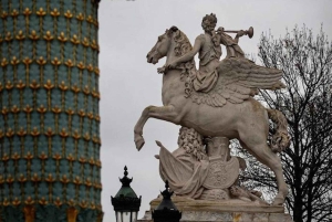 Unknown Paris: Walking Tour with an Expert Guide
