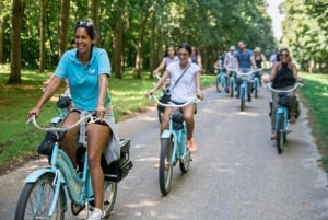 Versailles Bike Tour with Palace & Queen Farm Entrance