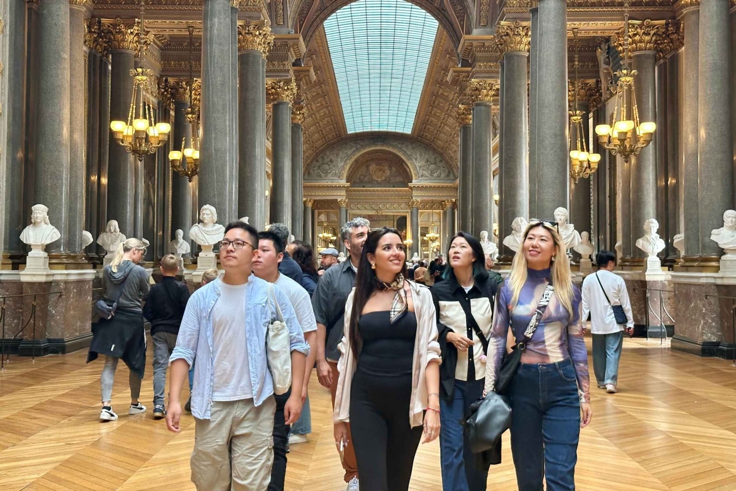 Versalles: tour guiado en chino con entrada al palacio y los jardines