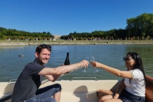 Versailles: Gardens Golf Cart Tour, Row Boat, Palace Tickets