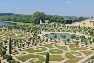 Versailles: Gardens Golf Cart Tour, Row Boat, Palace Tickets