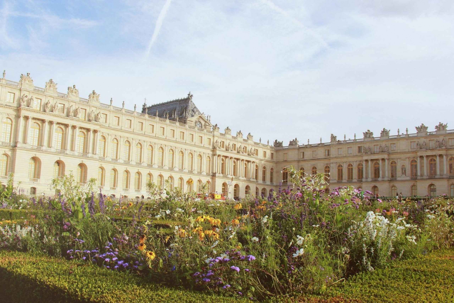 Versailles: Palace and Gardens In-App Audio Tour and Ticket