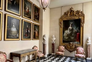 Versailles, Gardens, and Exclusive Kings Apartments Tour