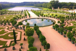 Visita ao Palácio de Versalhes em Minivan a partir de Paris, meio dia