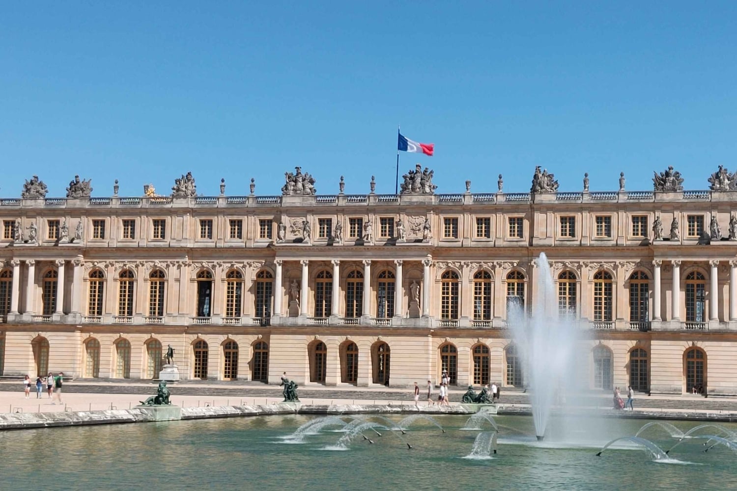 ヴェルサイユヴェルサイユ宮殿プライベートツアー